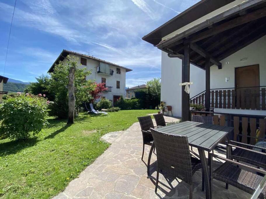 Casa Del Tempo Rosa Tassullo Ospitar Lägenhet Exteriör bild